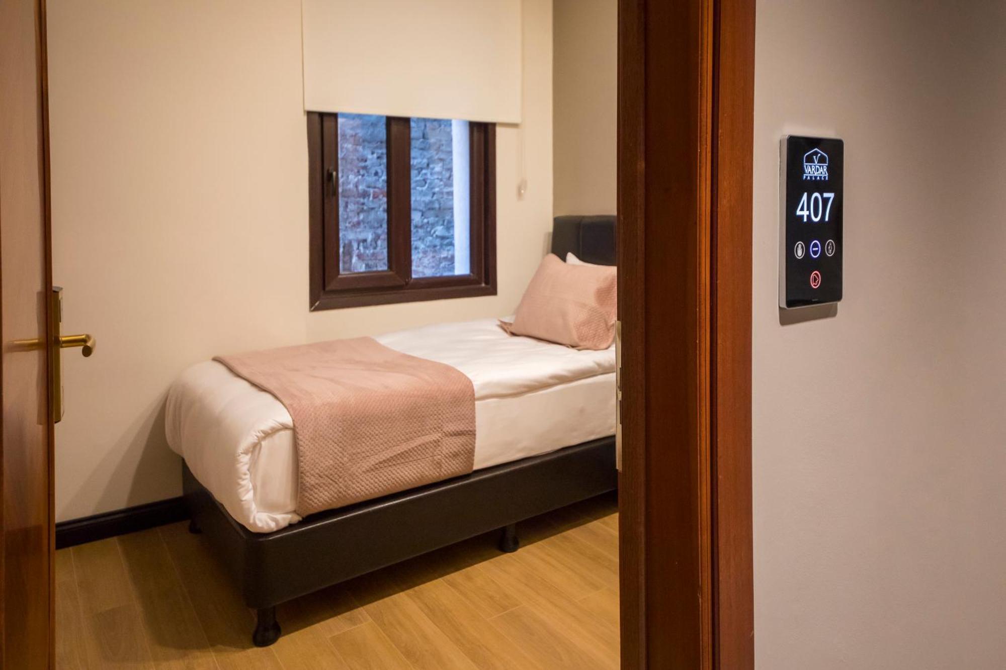 Vardar Palace - Special Category Hotel Istanbul