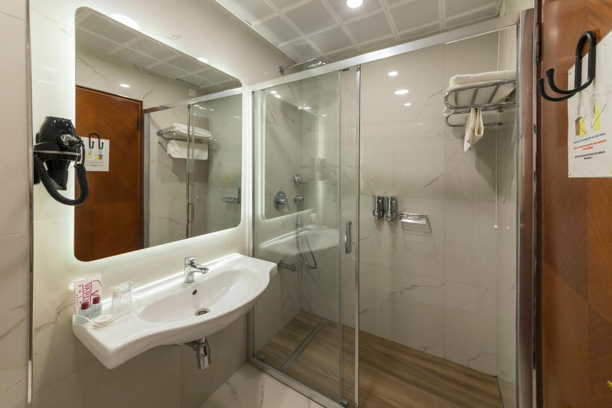 Hotel Vardar Palace - Special Category Istanbul