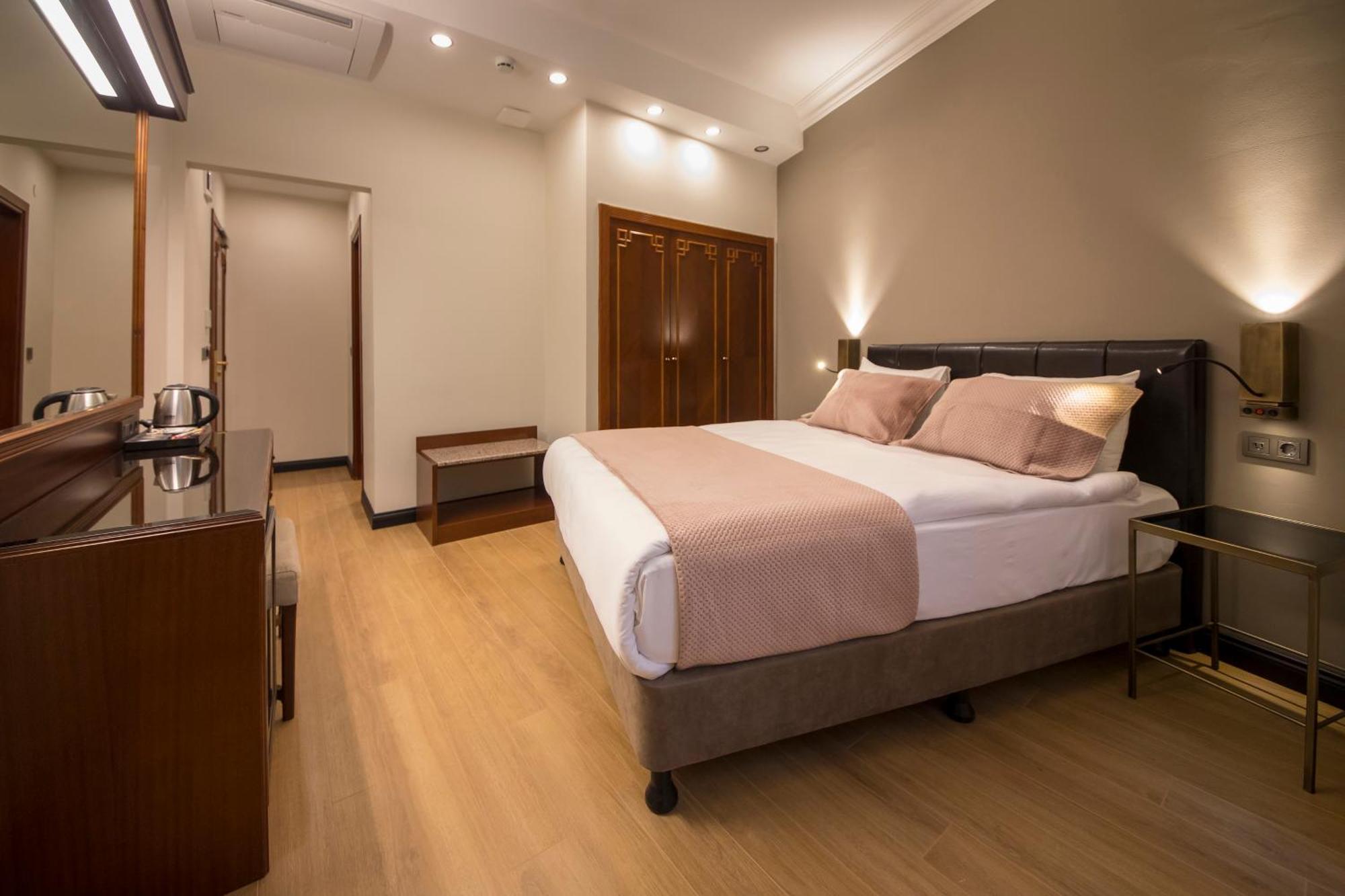 Vardar Palace - Special Category Istanbul